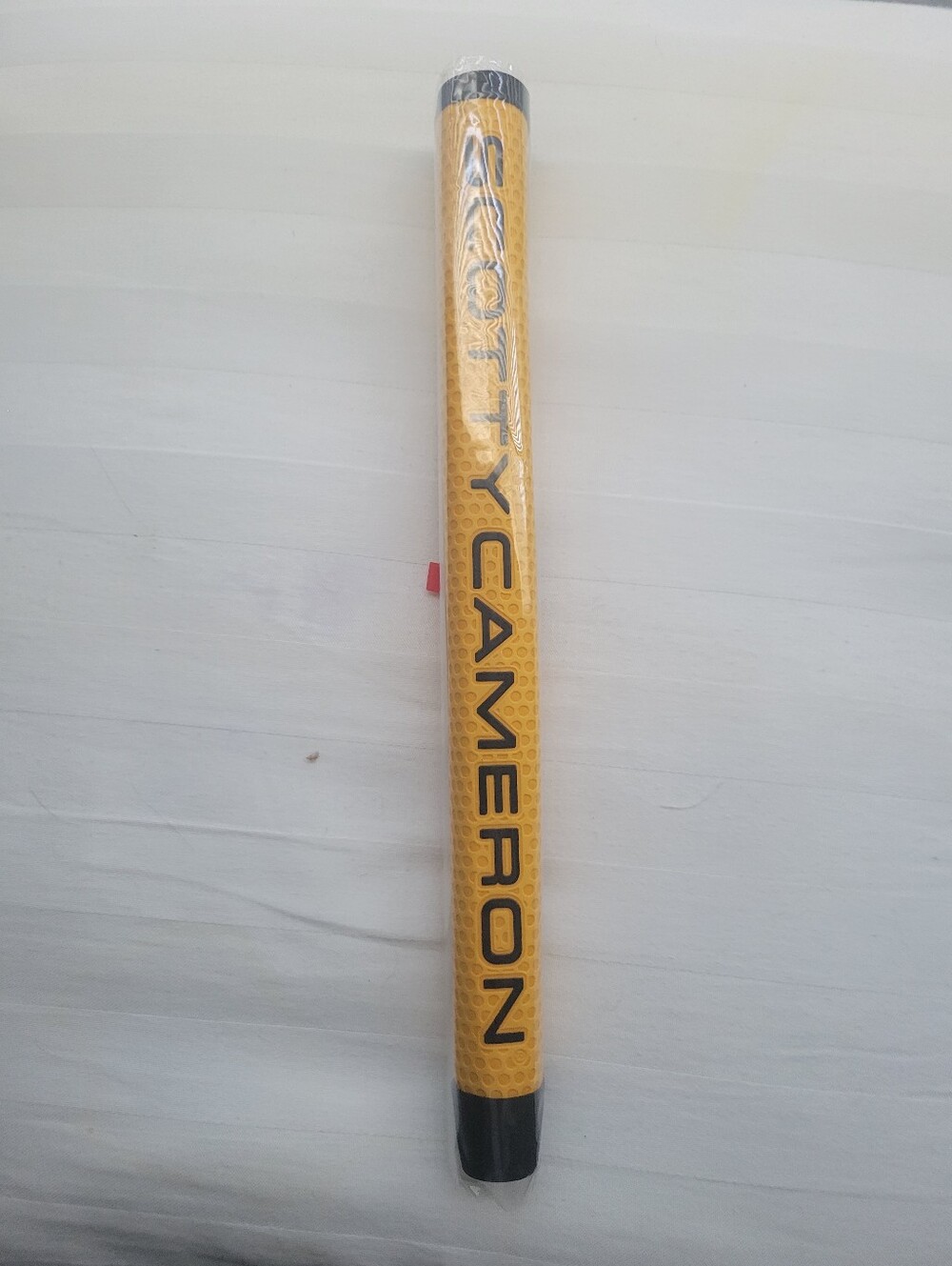 Scotty Cameron Marador Midsize Yello/Black  Putter Grip